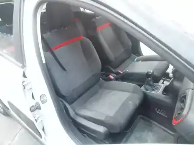 Veicolo di demolizione citroen c3 collection dell'anno 2018 alimentato hm01