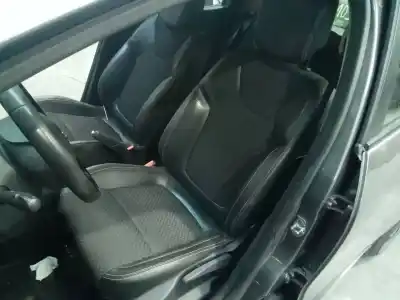 Veicolo di demolizione renault clio iv dynamique dell'anno 2013 alimentato k9k608