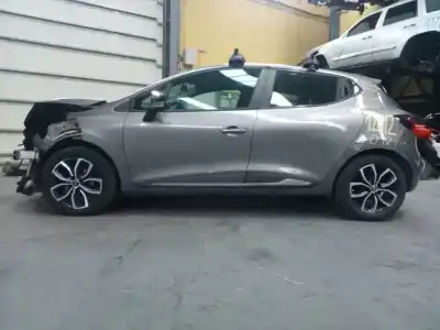 Veicolo di demolizione renault clio iv dynamique dell'anno 2013 alimentato k9k608