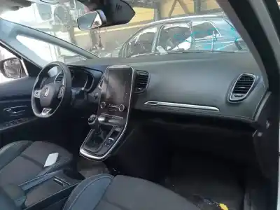 Scrapping Vehicle renault scenic ii grand confort expression of the year 2019 powered r9n401