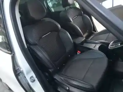 Scrapping Vehicle renault scenic ii grand confort expression of the year 2019 powered r9n401