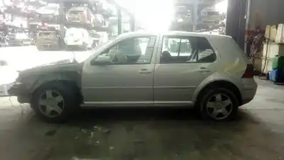 Vehículo de desguace volkswagen golf iv berlina (1j1) advance del año 1999 con motor ahf