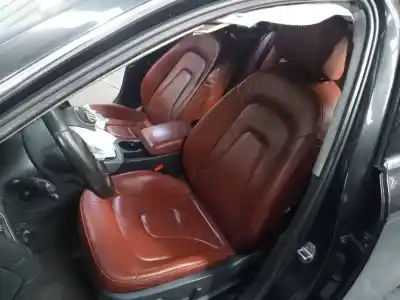 Veicolo di demolizione audi a4 berlina (b8) básico dell'anno 2009 alimentato caga