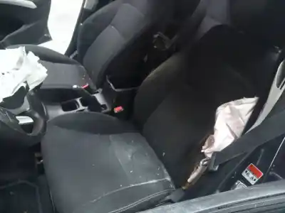 Veículo de Sucata suzuki sx4 gle do ano 2016 alimentado d16aa