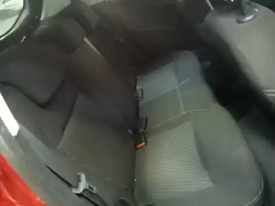 Veicolo di demolizione peugeot 208 active dell'anno 2016 alimentato hm01