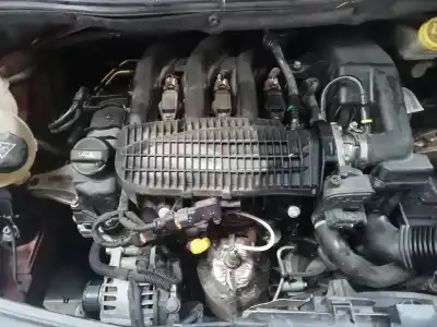 Veicolo di demolizione peugeot 208 active dell'anno 2016 alimentato hm01