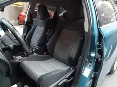 Veículo de Sucata toyota auris active do ano 2017 alimentado 8nr