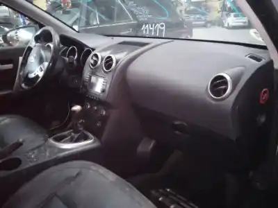 Veicolo di demolizione nissan qashqai (j10) acenta dell'anno 2007 alimentato m9r832
