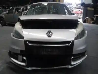 Véhicule à la ferraille renault scenic iii dynamique de l'année 2012 alimenté k9k636
