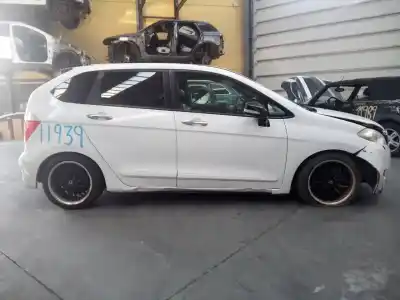 Утилизация автомобиля HONDA FR-V (BE) 2.2 i CTDi (BE5) года 2006 питание N22A1