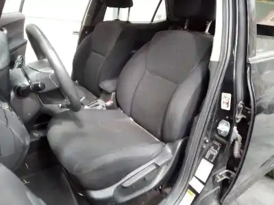 Veículo de Sucata toyota auris (_e18_) 1.8 hybrid (zwe186_) do ano 2011 alimentado 2zrfxe