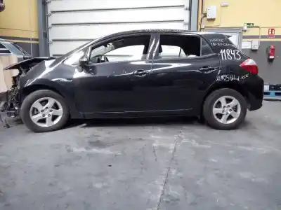 Veículo de Sucata toyota auris (_e18_) 1.8 hybrid (zwe186_) do ano 2011 alimentado 2zrfxe