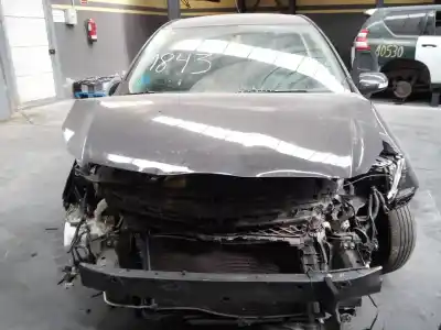 Veículo de Sucata toyota auris (_e18_) 1.8 hybrid (zwe186_) do ano 2011 alimentado 2zrfxe