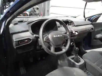 Veículo de Sucata dacia sandero iii 1.0 tce 110 do ano 2023 alimentado h5d490