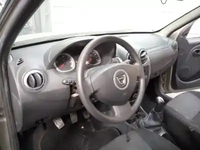 Veículo de Sucata dacia duster ambiance 4x2 do ano 2010 alimentado k9k796