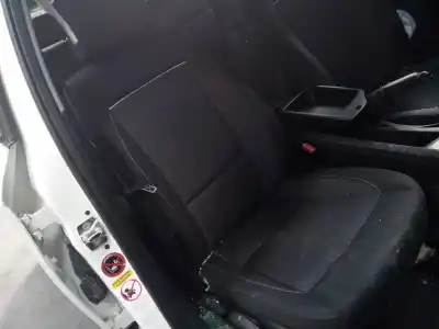 Veículo de Sucata bmw serie 1 berlina (e81/e87) 118d do ano 2008 alimentado n47d20a