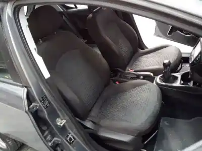 Veículo de Sucata opel corsa e selective do ano 2015 alimentado b14xel
