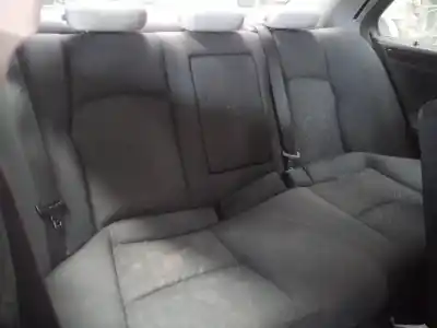Здавання транспортного засобу mercedes-benz clase c (w203) berlina 270 cdi (203.016) року 2001 потужний 612962