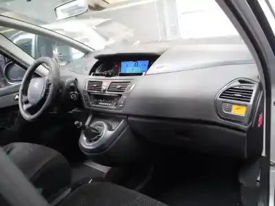 Veículo de Sucata citroen c4 picasso exclusive plus do ano 2008 alimentado 9hy