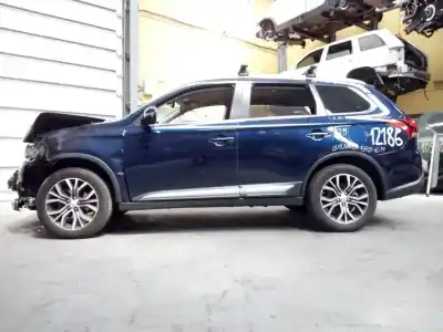 Scrapping Vehicle mitsubishi outlander (gf0) motion 2wd of the year 2016 powered 4j11