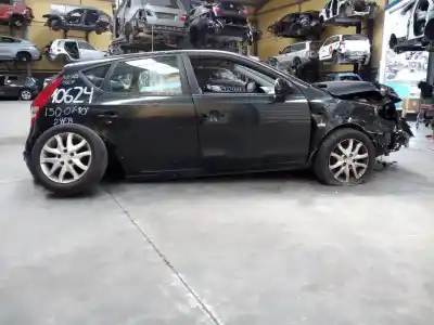 Veículo de Sucata hyundai i30 style do ano 2008 alimentado d4fb