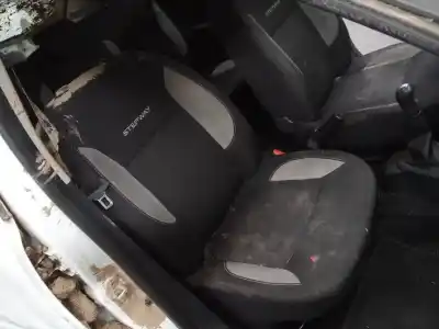 Scrapping Vehicle dacia sandero stepway of the year 2015 powered h4ba4