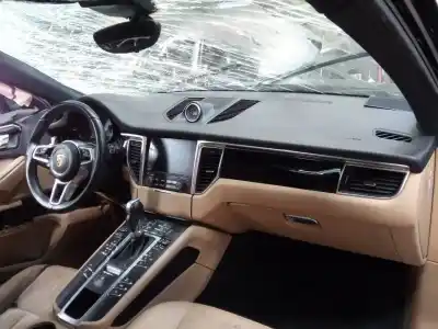 Здавання транспортного засобу porsche macan (typ ) s diesel року 2016 потужний mctba