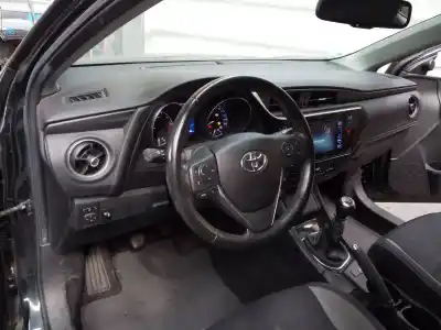 Scrapping Vehicle toyota auris active of the year 2016 powered 8nrfts