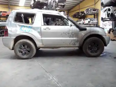 Здавання транспортного засобу mitsubishi montero (v60/v70) 2.5 tdi sahel року 2006 потужний 4d56t