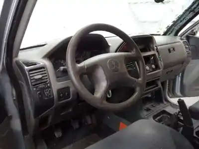 Здавання транспортного засобу mitsubishi montero (v60/v70) 2.5 tdi sahel року 2006 потужний 4d56t