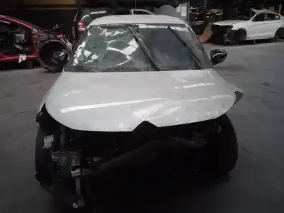 Здавання транспортного засобу citroen c4 cactus feel року 2018 потужний yhy