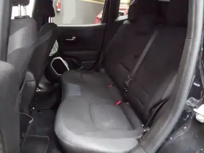 Veículo de Sucata jeep renegade limited 4wd do ano 2016 alimentado ebt