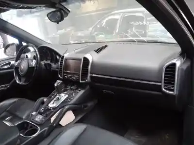 Здавання транспортного засобу porsche cayenne (typ 92aa) diesel platinum edition року 2013 потужний crca