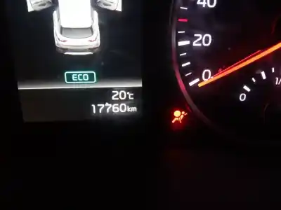 Veículo de Sucata kia stonic (ybcuv) drive do ano 2022 alimentado 