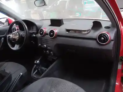 Здавання транспортного засобу audi a1 (8x) ambition року 2010 потужний cayc