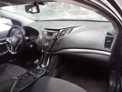 Veículo de Sucata hyundai i40 comfort do ano 2017 alimentado d4fd