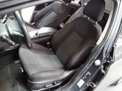 Veículo de Sucata hyundai i40 comfort do ano 2017 alimentado d4fd