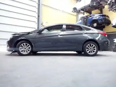 Veículo de Sucata hyundai i40 comfort do ano 2017 alimentado d4fd