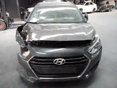 Veículo de Sucata hyundai i40 comfort do ano 2017 alimentado d4fd