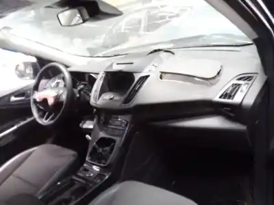 Здавання транспортного засобу ford                                               kuga (cbs)                                                                                                                                                                                                                                                 titanium року 2019 потужний m8md