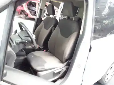 Veicolo di demolizione ford tourneo courier (c4a) trend dell'anno 2019 alimentato xxcc