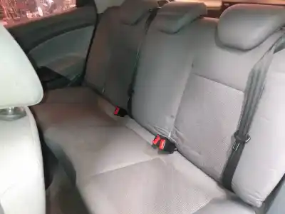 Здавання транспортного засобу seat                                               ibiza (6j5)                                                                                                                                                                                                                                                reference                                                                                                                                                                                                                                                  року 2010 потужний bms