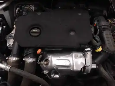 Veicolo di demolizione peugeot 5008 active dell'anno 2023 alimentato yh01