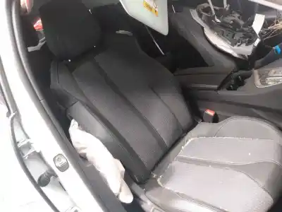 Veicolo di demolizione peugeot 5008 active dell'anno 2023 alimentato yh01