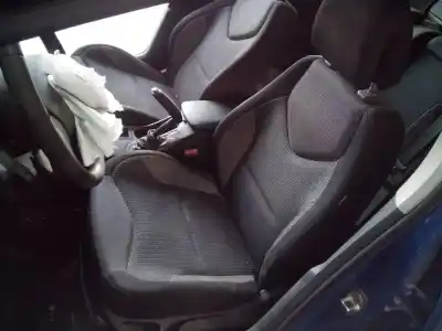 Veículo de Sucata peugeot 308 confort do ano 2010 alimentado 9hx