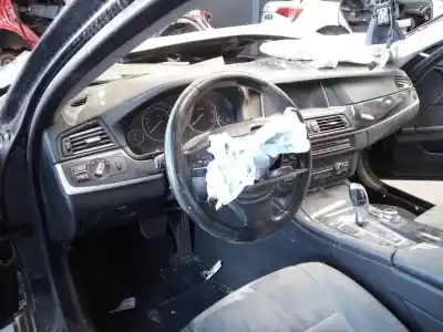 Veículo de Sucata bmw serie 5 touring (f11) 520d do ano 2014 alimentado n47d20c