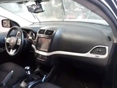 Scrapping Vehicle fiat freemont (345) lounge of the year 2014 powered 939b5000