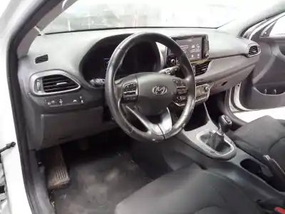 Veicolo di demolizione hyundai i30 fastback tecno dell'anno 2018 alimentato g3lc