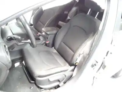 Veicolo di demolizione hyundai i30 fastback tecno dell'anno 2018 alimentato g3lc