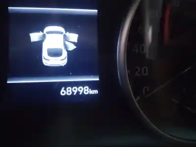 Veicolo di demolizione hyundai i30 fastback tecno dell'anno 2018 alimentato g3lc